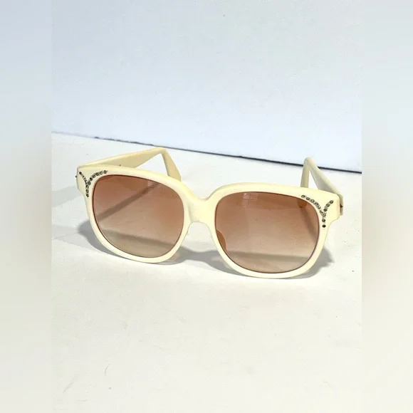 Vintage Emmanuel Khanh B. Robinson Paris Cream Ivory  display picture 1
